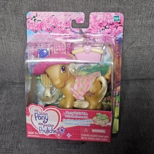 My Little Pony Butterscotch with Pink Hat and Accessories